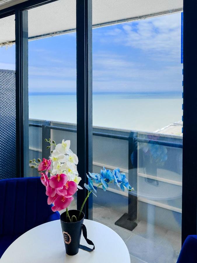 Seaside Resort In New Orbi Twins Batumi Exterior foto